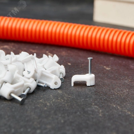 Крепеж кабеля плоский 10х3 мм, белый (50 шт/уп)