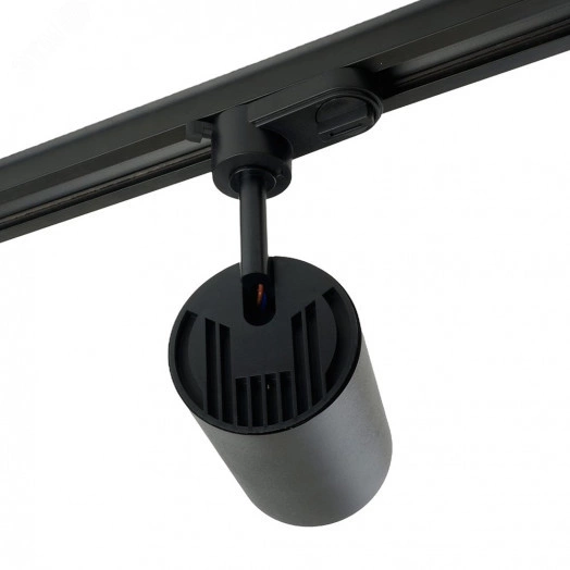 Светильник светодиодный трековый на шинопровод ДПО-18w 4000К 1440Лм черный с антибликовой решеткой