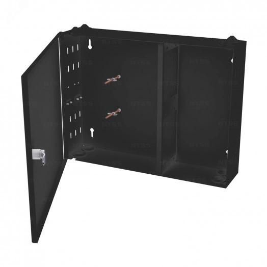 Кросс оптический настенный частично укомплектованный 24/32 порта 2LC (планка 2LC-4шт, планка-заглушка-1шт, сплайс-кассета-2шт) черный RAL 9005