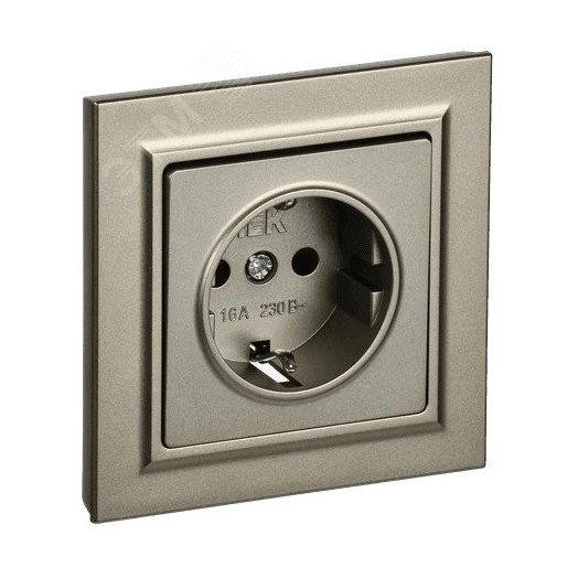 BRITE Розетка 1 пост с заземлением с защитными шторками 16А в сборе РСР14-1-0-БрШ шампань IEK