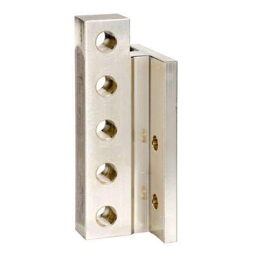 Запчасти для NW: 3p 4000А вертикальное заднее присоединение выкатн/стац. 3 коннектора