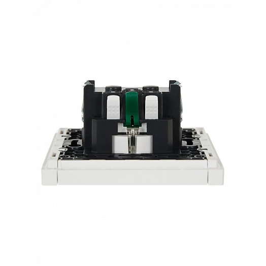 FORTE&PIANO Розетка 1-местная с заземлением без защитных шторок безвинтовое крепление 16А FP214 белый IEK