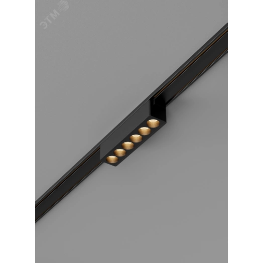Светильник светодиодный трековый линейный Comfort L338 для магнитной системы Galakti 338х26х24 мм 18 Вт 3000 K 24 град CRI>90 черный