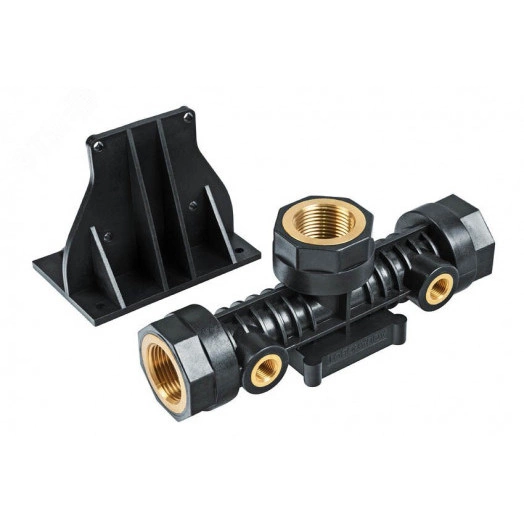 Коллектор 5-ти выводной настенный