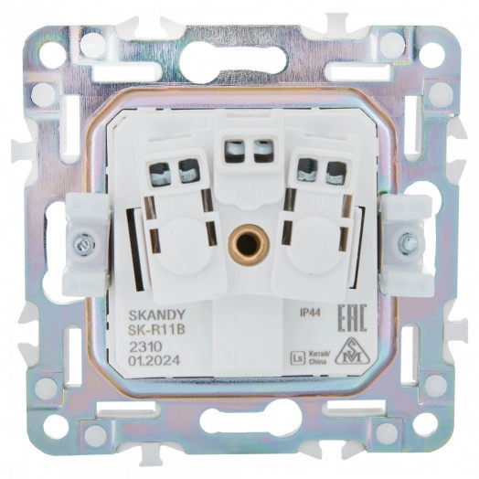 SKANDY Розетка 1-местная с заземлением с защитными шторками и крышкой 16А IP44 SK-R11B бежевый IEK