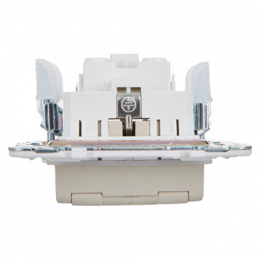 SKANDY Розетка 1-местная с заземлением с защитными шторками и крышкой 16А IP44 SK-R11B бежевый IEK