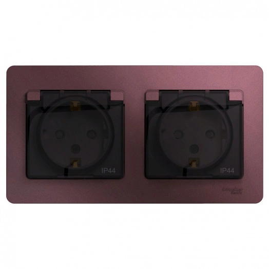 Розетка GLOSSA двойная с заземлением со шторками в сборе IP44 баклажановый