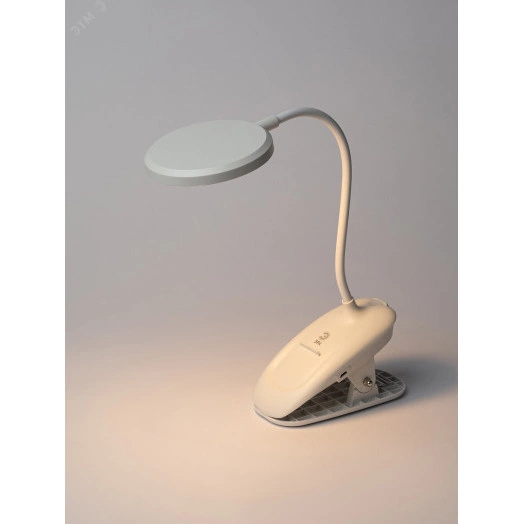 Настольный светильник NLED-513-6W-W светодиодный аккумуляторный на прищепке белый