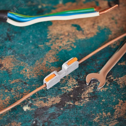 Клемма СМК 222-421R проходная разъемная 1 полюс серая 0,2-2,5/4мм2