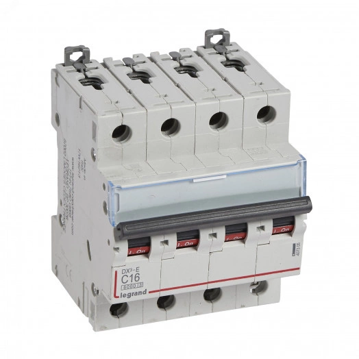 Выключатель автоматический четырехполюсный 16А C DX3-E 6кА