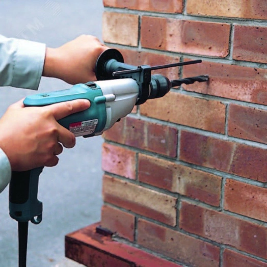 Дрель ударная 720Вт, быстрозажимной патрон 13мм, 0-1200/2900 об/м, кейс