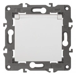 Розетка 2P+E Schuko со шторками с крышкой, 16А-250В, Эра Elegance, белый, 14-2103-01 Розетка 2P+E Schuko со шторками с крышкой, 16А-250В, Эра Elegance, белый, 14-2103-01