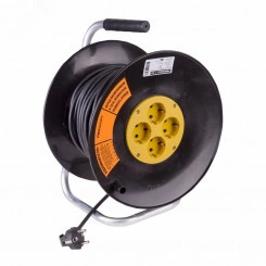 Удлинитель силовой на катушке 4 гнезда с/з 40 м 3х1,5 мм OPTIMA PROCONNECT Удлинитель силовой на катушке 4 гнезда с/з 40 м 3х1,5 мм OPTIMA PROCONNECT