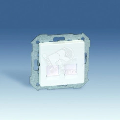 Адаптер на 2 RJ45(12) 75528-, 75540-, 75541-, 75544-39, шторки, S82,82N, белый Адаптер на 2 RJ45(12) 75528-, 75540-, 75541-, 75544-39, шторки, S82,82N, белый