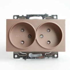 Розетка 2-местная с защитной шторкой (механизм) б/з, 250В, 10А, серия Катрин, шампань Stekker