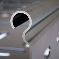 Лоток перфорированный 300х100х3000 цинк-ламельный Лоток перфорированный 300х100х3000 цинк-ламельный