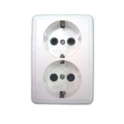 Розетка 2-м ОП 16А IP20 с заземл. бел. БЕЛТИЗ Молодечно РА16-014 Розетка 2-м ОП 16А IP20 с заземл. бел. БЕЛТИЗ Молодечно РА16-014