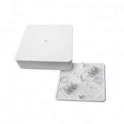 Коробка разветвительная КМР-030-032кг наружная 100х100х28 с клеммником бел. PROxima EKF plc-kmr-030-032kg Коробка разветвительная КМР-030-032кг наружная 100х100х28 с клеммником бел. PROxima EKF plc-kmr-030-032kg