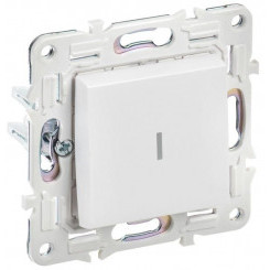 Выключатель проходной 1-кл. SKANDY 10А SK-V08W с индикацией арктич. бел. IEK SK-V12-1-10-K01 Выключатель проходной 1-кл. SKANDY 10А SK-V08W с индикацией арктич. бел. IEK SK-V12-1-10-K01