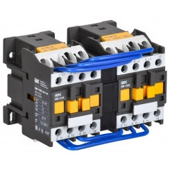 Контактор КМИ-11230 реверс 12А 230В/АС3 2НО IEK KKM13-012-230-20-1 Контактор КМИ-11230 реверс 12А 230В/АС3 2НО IEK KKM13-012-230-20-1
