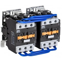 Контактор КМИ-34032 реверс 40А 230В/АС3 2НО;2НЗ IEK KKM33-040-230-22-1 Контактор КМИ-34032 реверс 40А 230В/АС3 2НО;2НЗ IEK KKM33-040-230-22-1