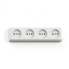 Розетка 4-м ОП Оптима РА16-402 16А IP20 с монтаж. пластиной бел. Кунцево 8024 Розетка 4-м ОП Оптима РА16-402 16А IP20 с монтаж. пластиной бел. Кунцево 8024