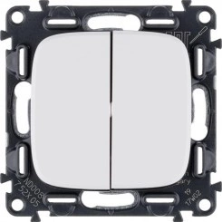 Механизм выключателя 2-кл. СП Valena Allure 10А IP20 250В с лиц. панелью безвинт. зажимы бел. Leg 752705 Механизм выключателя 2-кл. СП Valena Allure 10А IP20 250В с лиц. панелью безвинт. зажимы бел. Leg 752705
