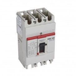Выключатель автоматический DRX125 термомагнитный 30A 3П 10кА