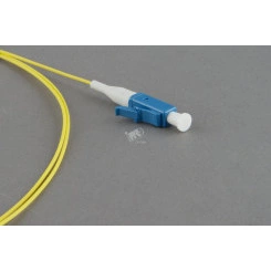 Пигтейл SM 9/125 (OS2) LC/APC 1 м LSZH