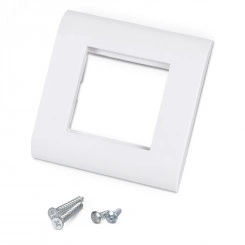 Панель лицевая 80х80мм для модулей 45x45 (Mosaic) Панель лицевая 80х80мм для модулей 45x45 (Mosaic)