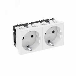 Розетка двойная 0° с з/к, 250 В, 16A (белый) Розетка двойная 0° с з/к, 250 В, 16A (белый)