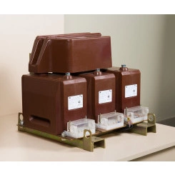 Трехфазная антирезонансная группаизмер ительных трансформаторов напряжения НАЛИ-СЭЩ-10-3-0.5/3-30/30 У2 Трехфазная антирезонансная группаизмер ительных трансформаторов напряжения НАЛИ-СЭЩ-10-3-0.5/3-30/30 У2