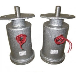 Электромагнит КМП-2М ПВ 25% 24В Электромагнит КМП-2М ПВ 25% 24В