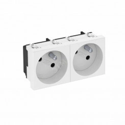 Розетка двойная 33° франц. стандарт, 250 В, 16A (серебристый) Розетка двойная 33° франц. стандарт, 250 В, 16A (серебристый)