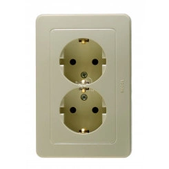 Розетка двойная скрытая с заземлением слоновая кость Розетка двойная скрытая с заземлением слоновая кость