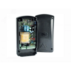 Блок управления для привода EMEGA (230 В) с возможностью установки на полотно ворот Блок управления для привода EMEGA (230 В) с возможностью установки на полотно ворот