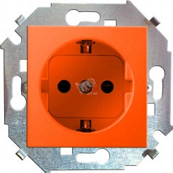 Simon15 Розетка с заземлением 16А 250В винтовой зажим красный Simon15 Розетка с заземлением 16А 250В винтовой зажим красный