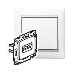 Розетка компьютерная 1-м СП Valena RJ45 UTP механизм бел. (DIY-упак.) Leg 694286 Розетка компьютерная 1-м СП Valena RJ45 UTP механизм бел. (DIY-упак.) Leg 694286