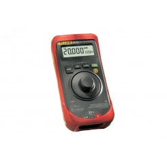 Калибратор токовой петли Fluke 707 Калибратор токовой петли Fluke 707
