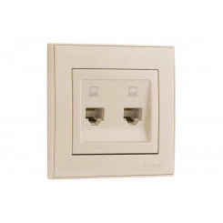 Розетка RAIN компьютерная 2-ая жемчужно-белый перламутр Розетка RAIN компьютерная 2-ая жемчужно-белый перламутр
