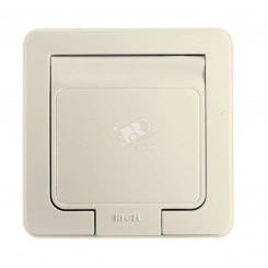 Розетка скрытая с заземлением со шторками IP44 слоновая кость Розетка скрытая с заземлением со шторками IP44 слоновая кость