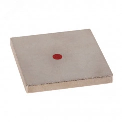 Неодимовый магнит прямоугольник 40х40х4 мм сцепление 15.5 кг Неодимовый магнит прямоугольник 40х40х4 мм сцепление 15.5 кг