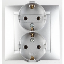 Розетка двойная 2Р+Е Schuko, 16А, 250В, винтовой зажим, алюминий Розетка двойная 2Р+Е Schuko, 16А, 250В, винтовой зажим, алюминий