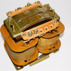 Трансформатор трёхобмоточный с ответвлениями на вторичных обмотках ОСМ1-1.6  660/5-22-110/42 У3 (м)