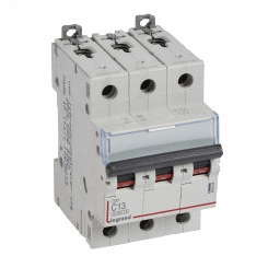 Выключатель автоматический трехполюсный 13А С DX3 6kA/10kA Выключатель автоматический трехполюсный 13А С DX3 6kA/10kA