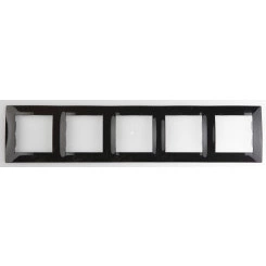 Рамка на 5 постов черный глянец Рамка на 5 постов черный глянец