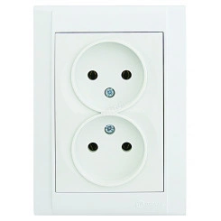 Defne Розетка двойная без заземления белая Defne Розетка двойная без заземления белая