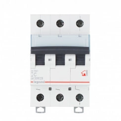 Выключатель автоматический трехполюсный 13А C TX3 6kA/10kA Выключатель автоматический трехполюсный 13А C TX3 6kA/10kA