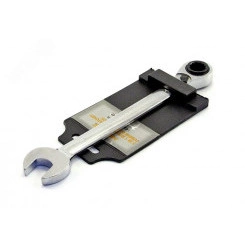 Ключ 3 в 1 комбинированный трещоточный реверсивный 11х13-12 хромированный Ключ 3 в 1 комбинированный трещоточный реверсивный 11х13-12 хромированный