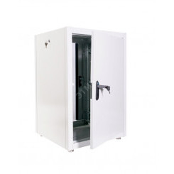 Шкаф телеком напольный ЭКОНОМ 18U (600 ? 800) дверь стекло дверь металл